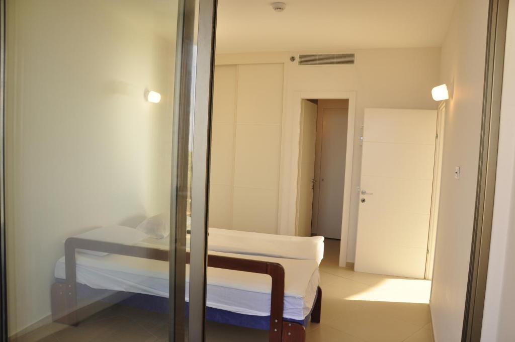 Hotel Blue Weiss Netanya Rom bilde