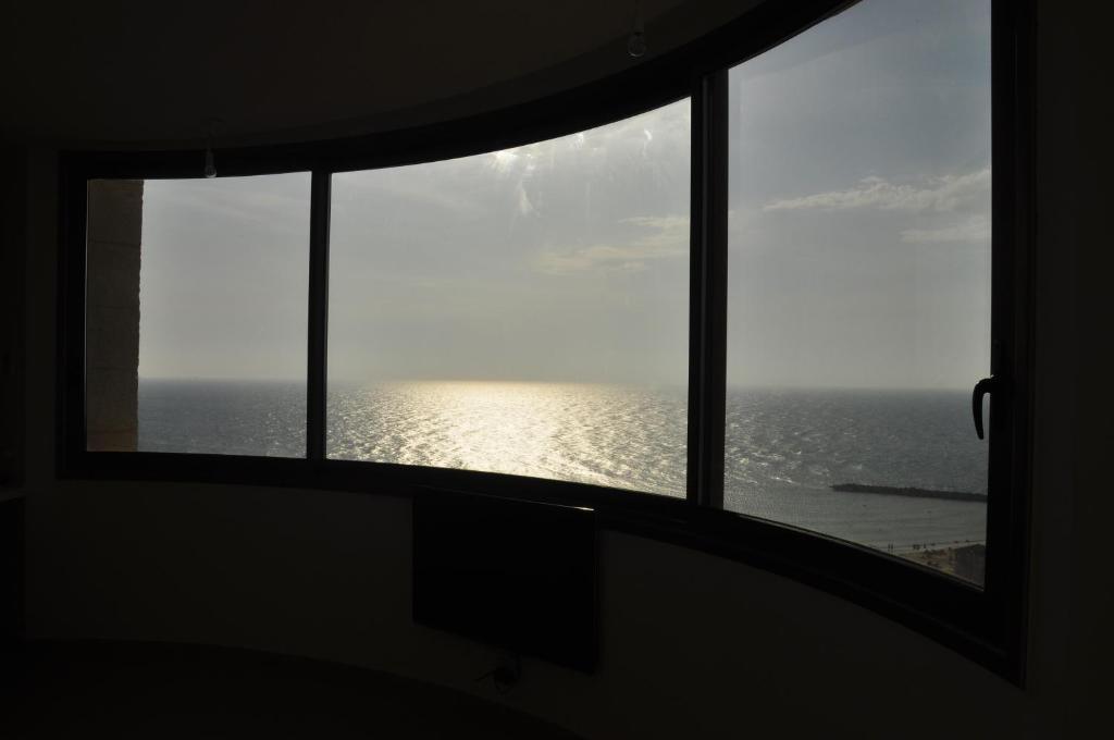 Hotel Blue Weiss Netanya Rom bilde