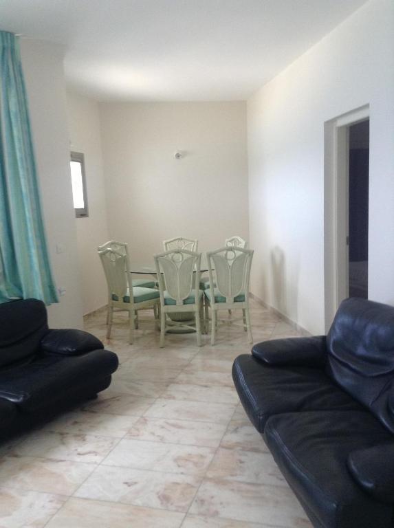 Hotel Blue Weiss Netanya Rom bilde